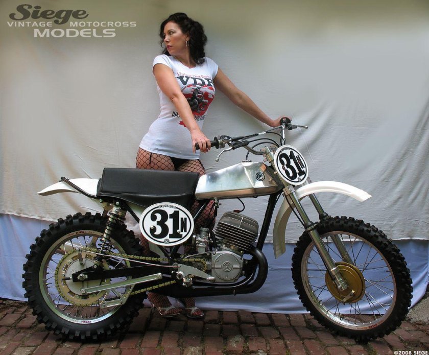 Мотоцикл cz 250