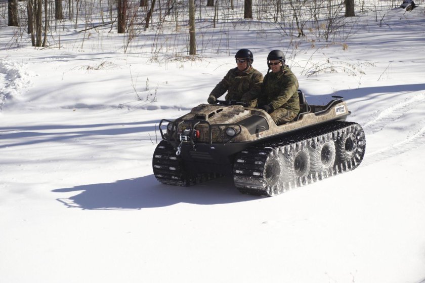 Гусеничный мотовездеход Jet Snow