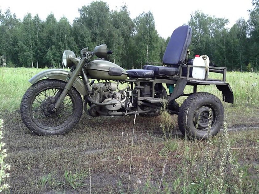 Мотоцикл Урал 3х колесный