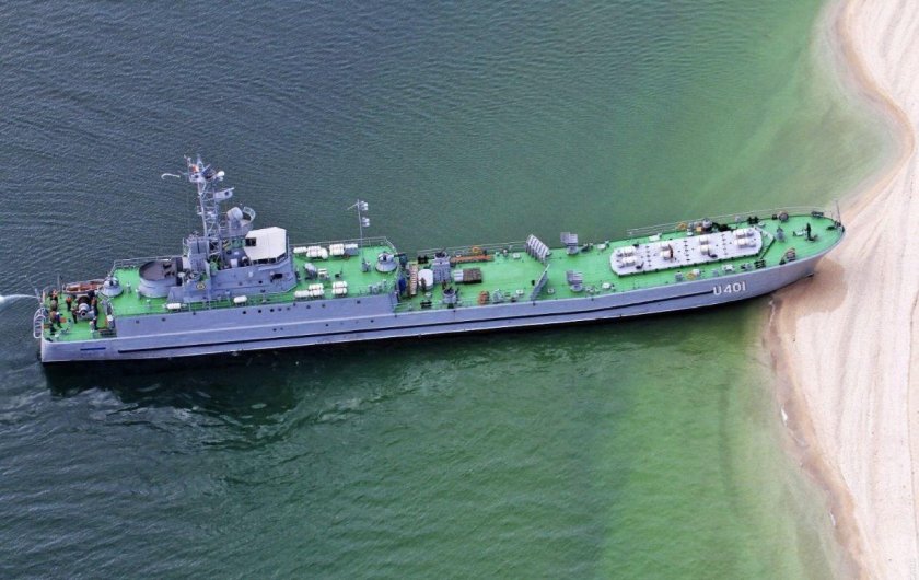 Юрий Олефиренко десантный корабль