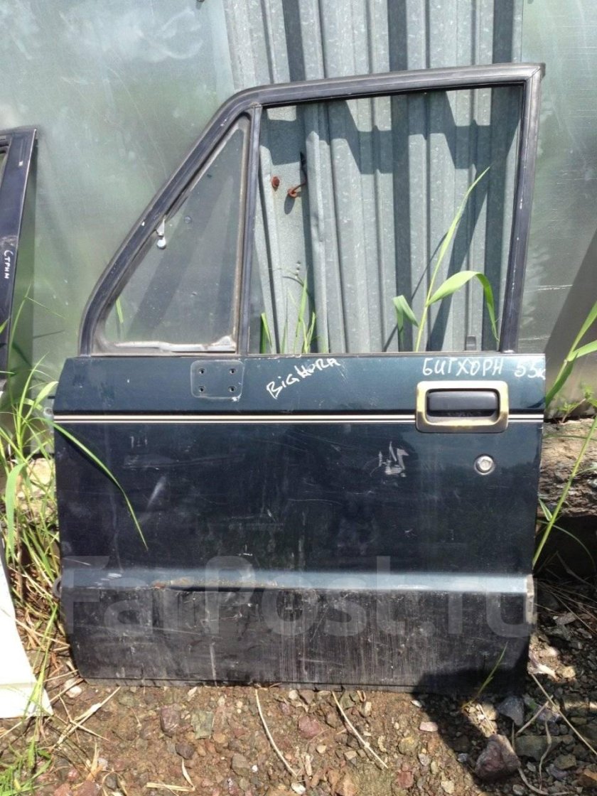 Дверь левая