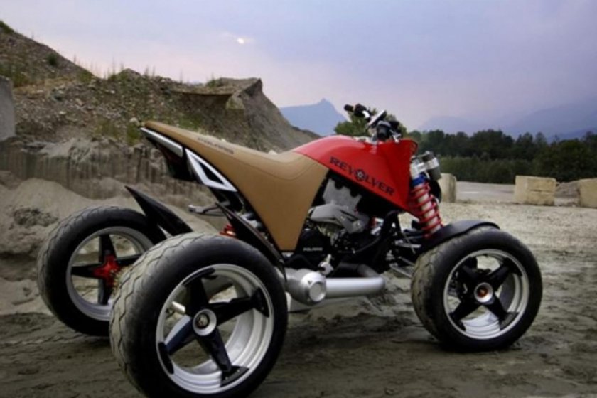 Трицикл спортивный