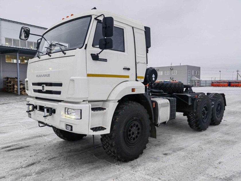 Седельный тягач камаз