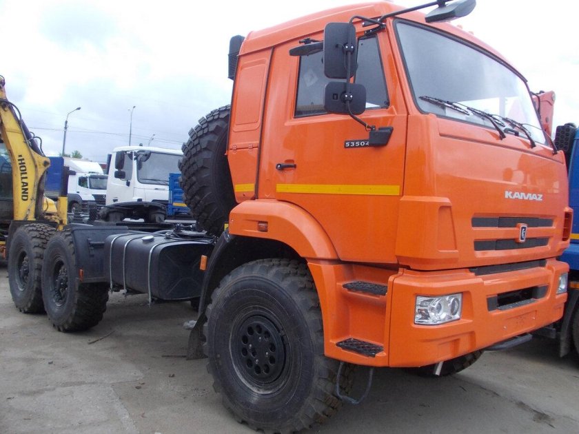 Седельный тягач КАМАЗ 53504