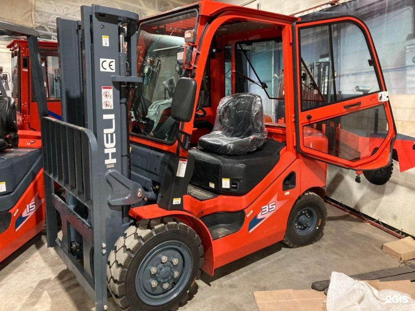 "Телескопический погрузчик Heli 35h46-84"