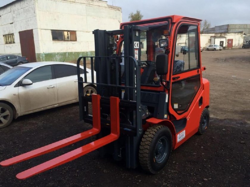 Погрузчик Heli cpcd25