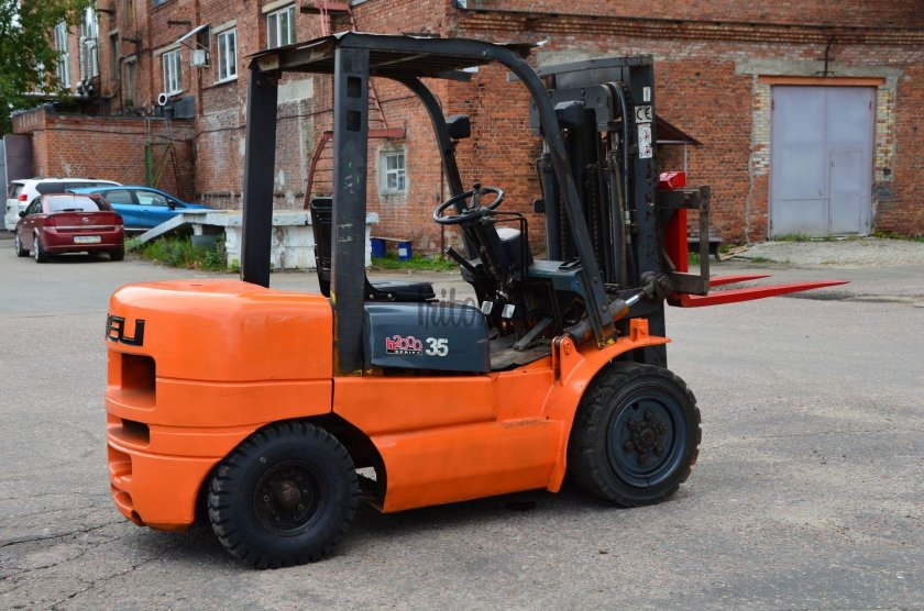 Вилочный погрузчик Heli cpcd30