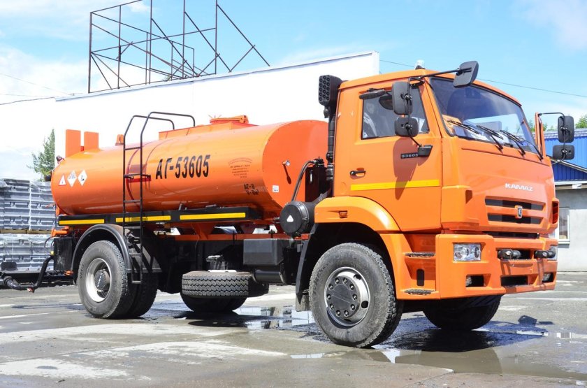 Автогудронатор АГ-53605