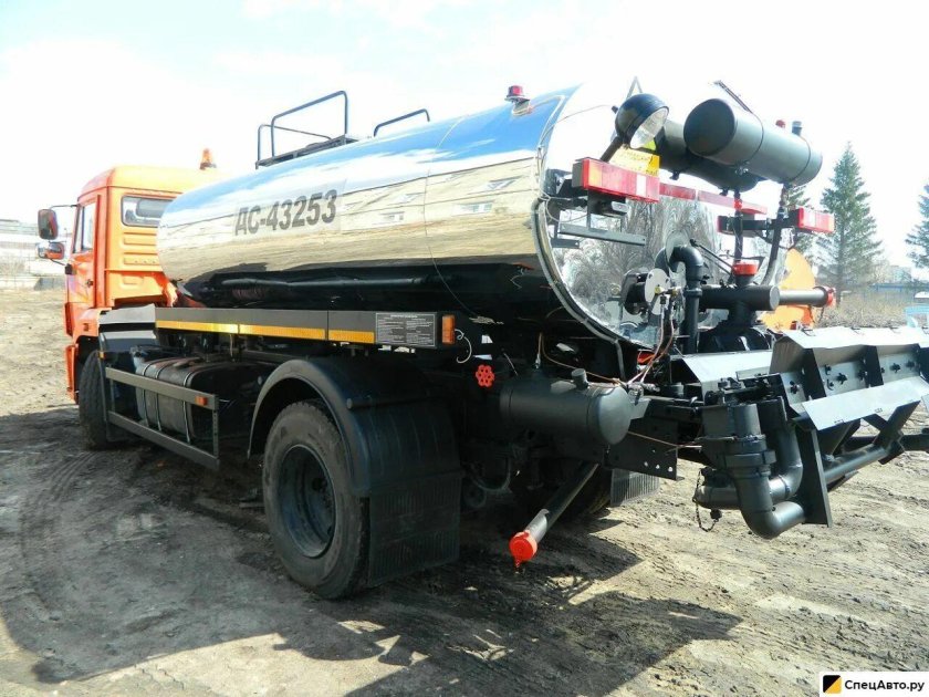 Автогудронатор ДС-43253