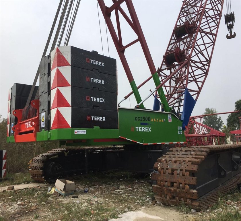Crane Terex cc2200