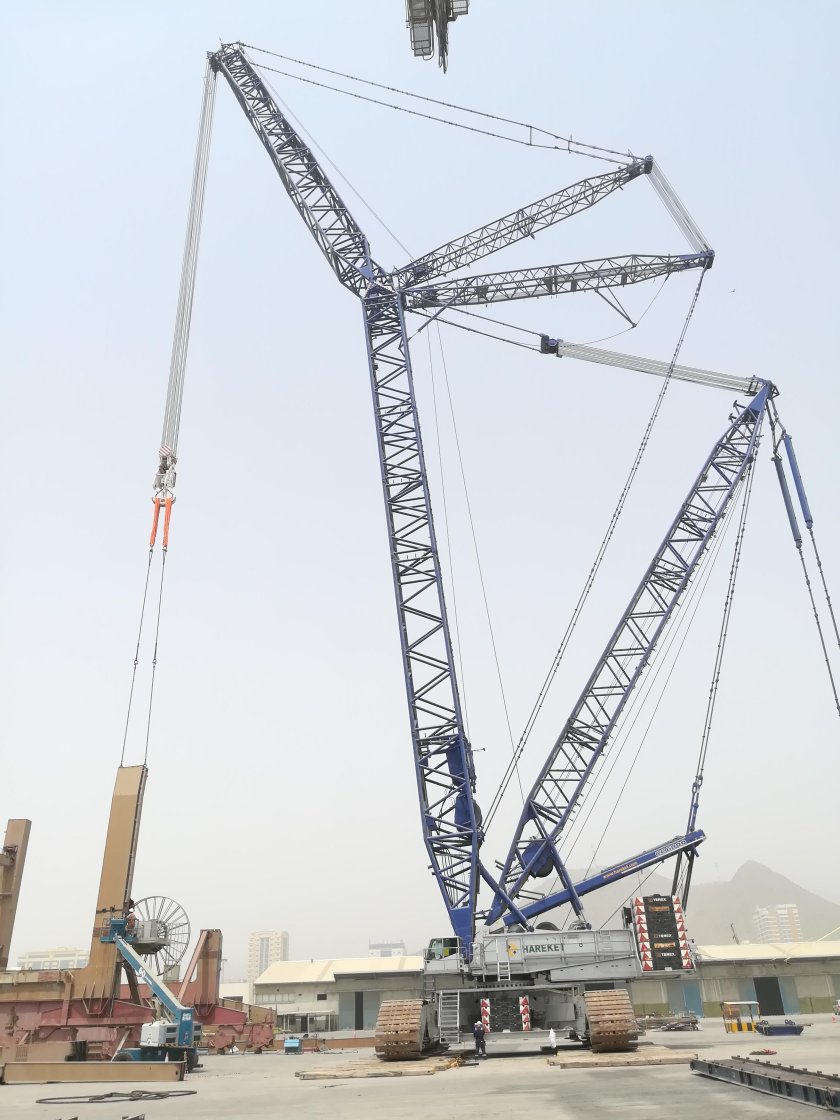 Гусеничный кран Демаг 1250