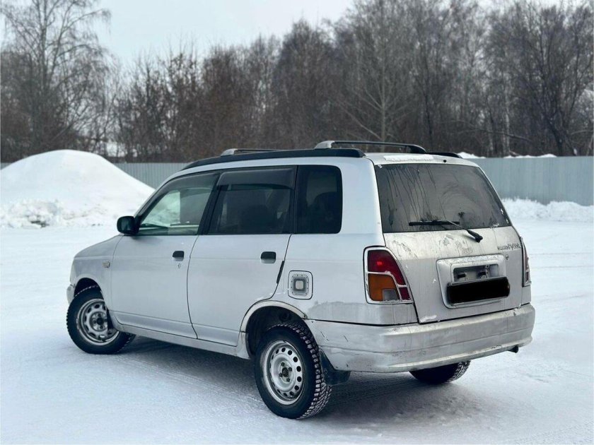 Daihatsu pyzar 1.5 at