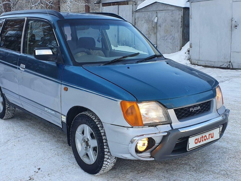 Daihatsu Pyzar, 1996