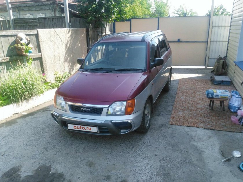 Daihatsu Pyzar 1996 года