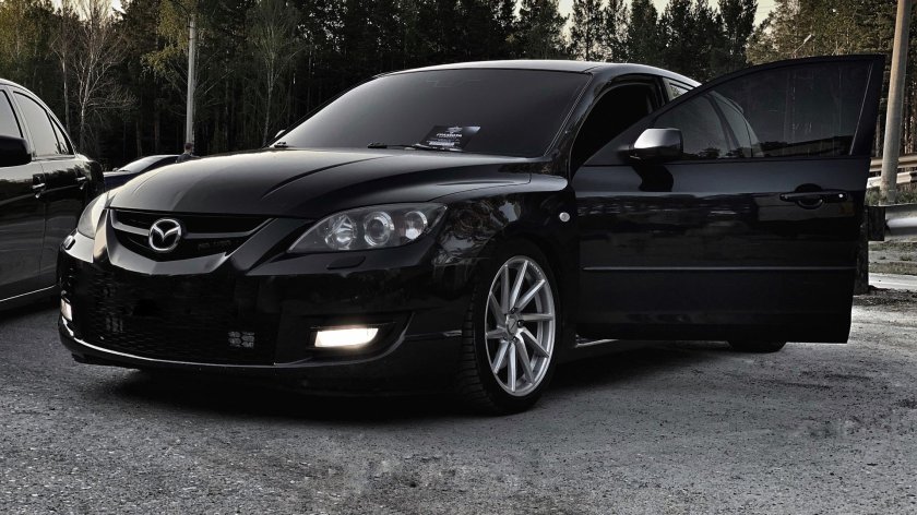 Mazda 3 MPS черная