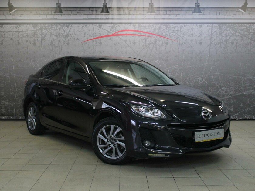 Mazda sedan 3 Black