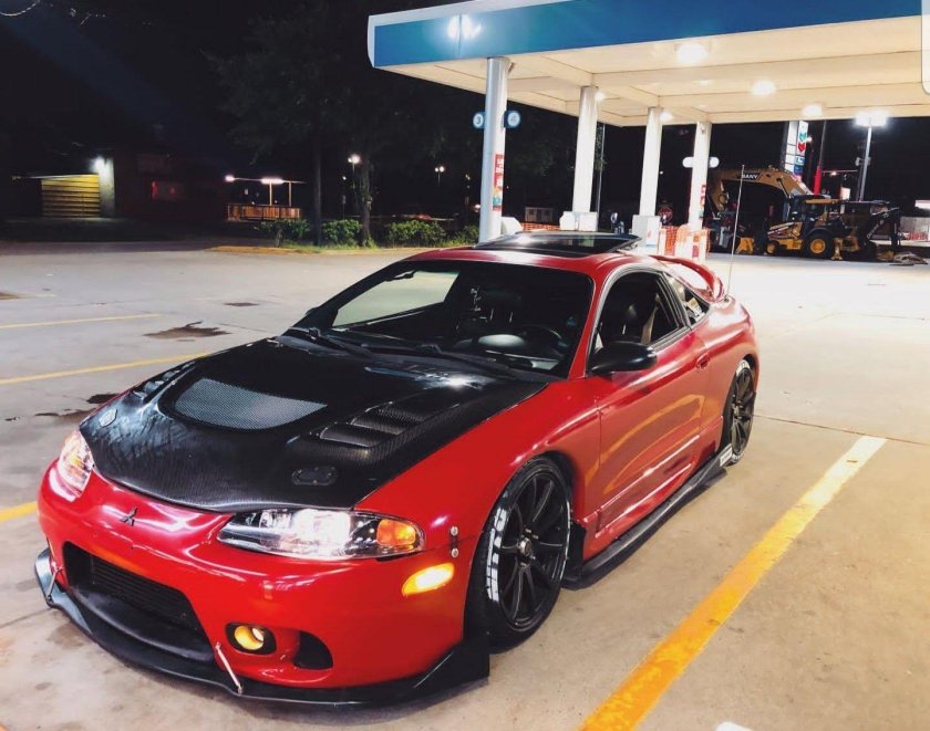 Митсубиси Эклипс ГС спорт