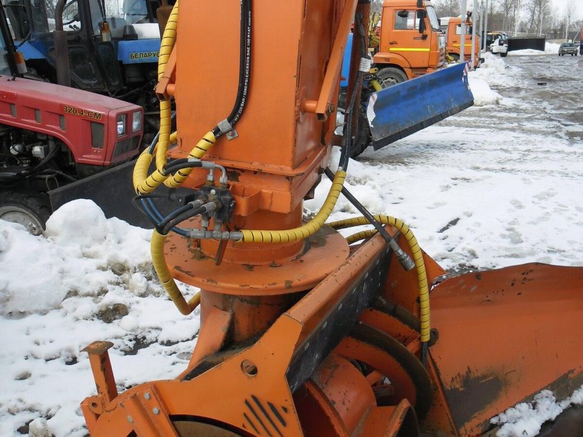 Снегоуборочная машина су 2.1 ом