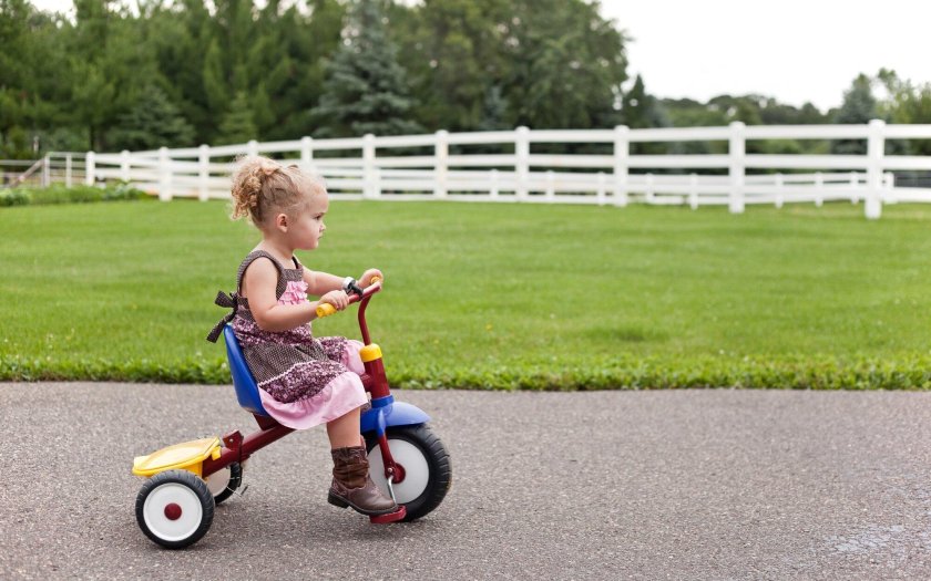 Трёхколёсный велосипед "малыш"