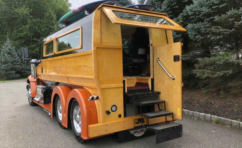 International Lonestar автодом