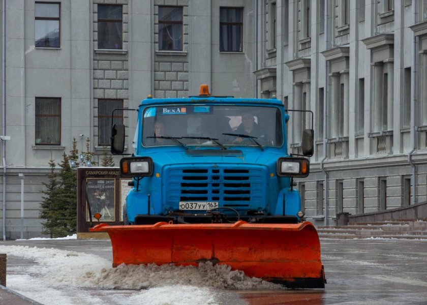 ЗИЛ 433362 КДМ