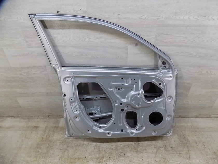 Кузовные запчасти