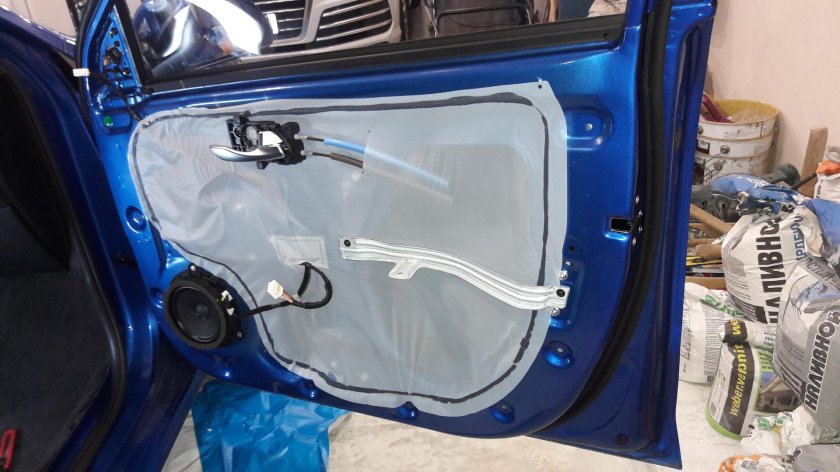 Дверь Kia Rio 4 в разборе