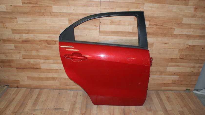 Дверь Киа Рио 3