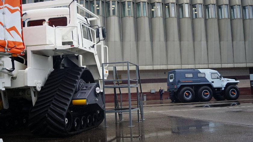 Гусеничные КАМАЗЫ Геосвип