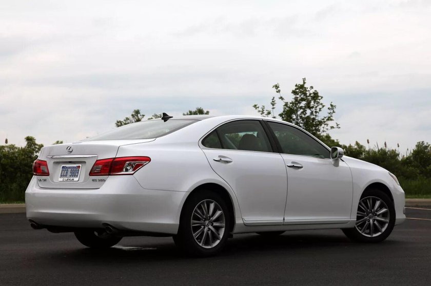 Lexus es 300 2010