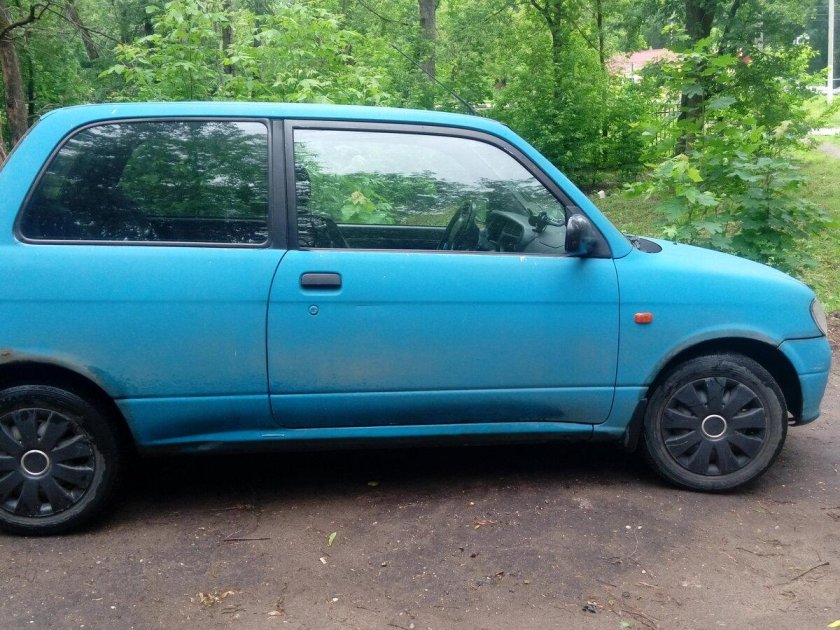 Дайхатсу куоре 2000