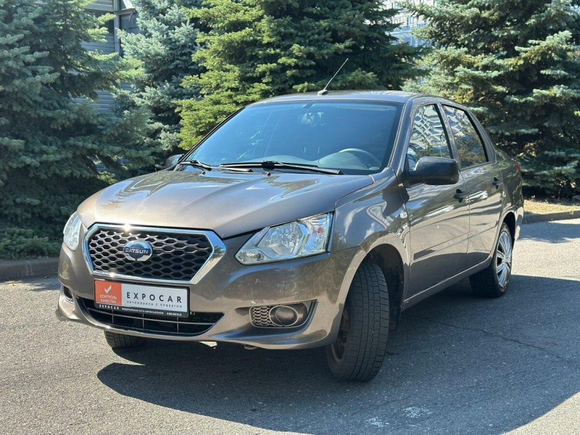 Серый датсун on-do