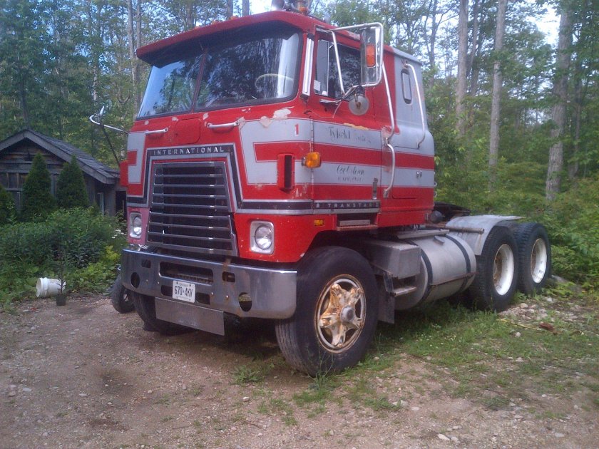 Тягач International Transtar