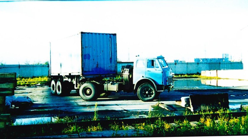 МАЗ 504 контейнеровоз