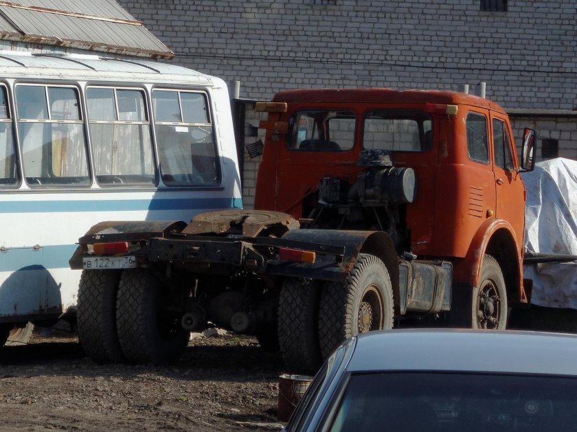 МАЗ 504 тягач