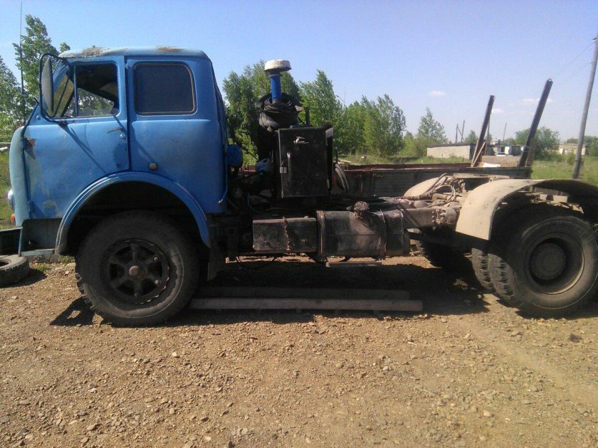 МАЗ 504в с полуприцепом