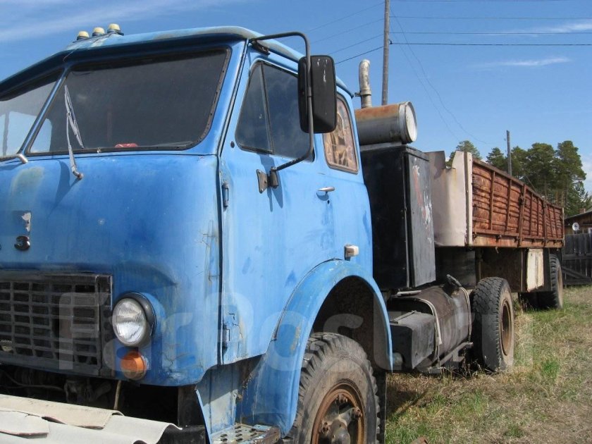 МАЗ 500 седельный тягач