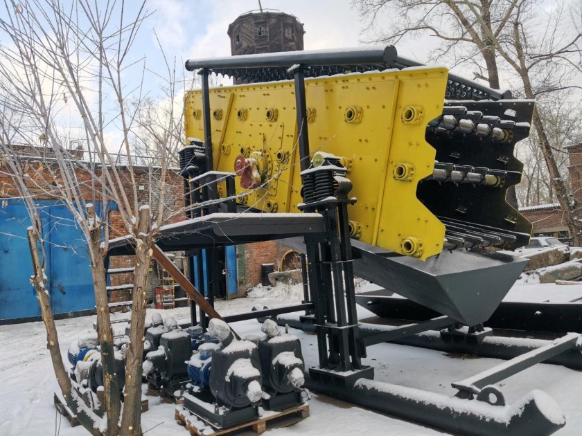 Грохот инерционный 1750х5000мм 130-190м3/ч