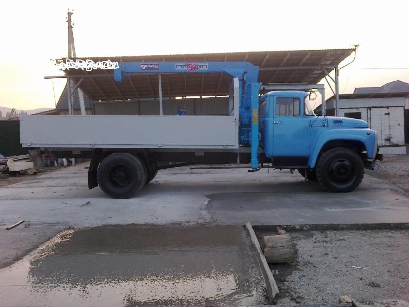 ЗИЛ 130 манипулятор