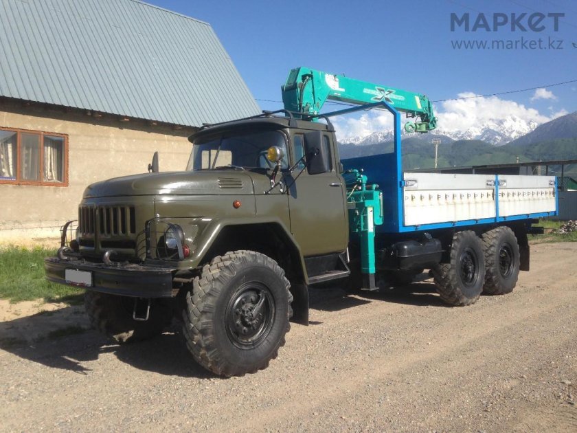 ЗИЛ 131 С манипулятором