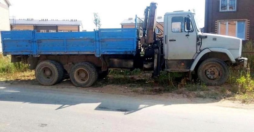 ЗИЛ 133 С КМУ