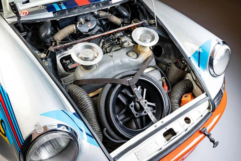 Легендарные гоночные автомобили