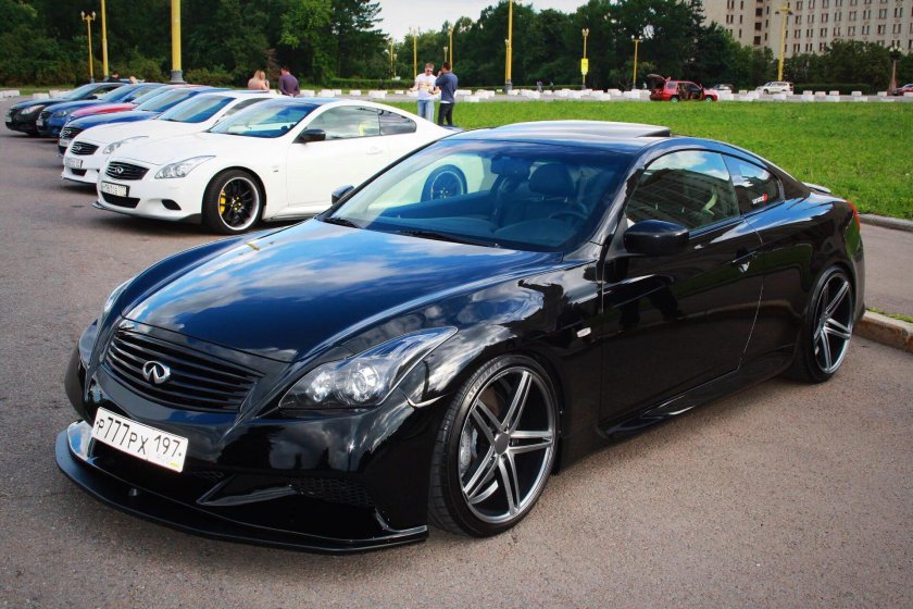 Infiniti m37 Coupe