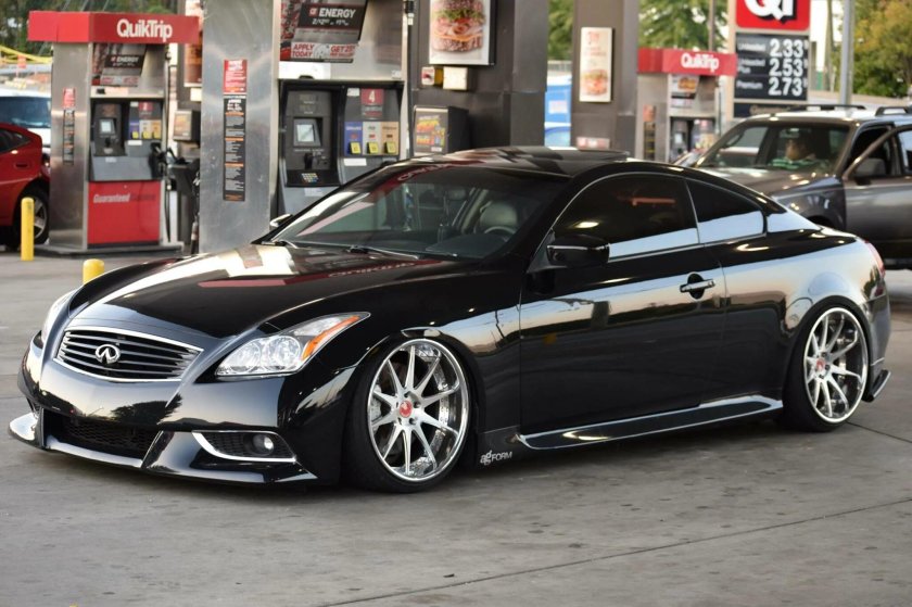 Infiniti g37s Coupe