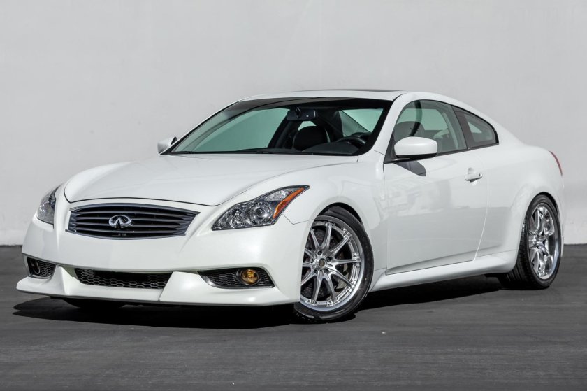 Infiniti g37 Sport