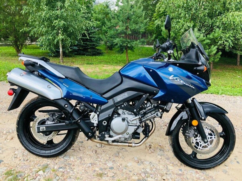 Suzuki v Strom 650 2006