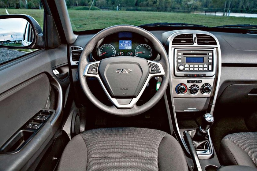 Chery Tiggo FL 2013 панель