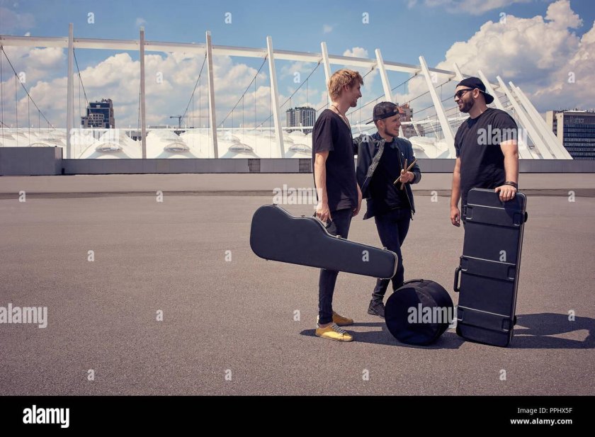 Уличные музыканты