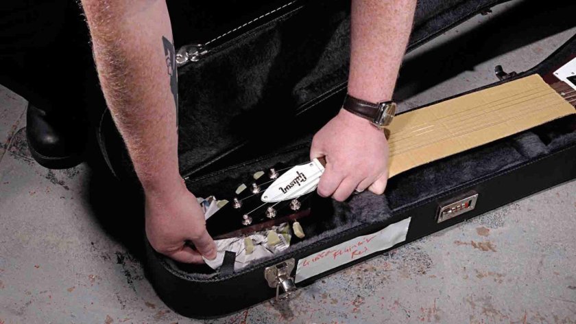 Упаковка гитары для пересылки