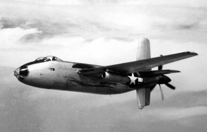 Бомбардировщик XB-42 Mixmaster